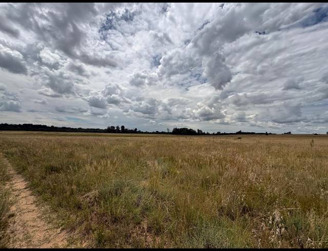 4,267M² VACANT LAND FOR SALE IN VAALPARK